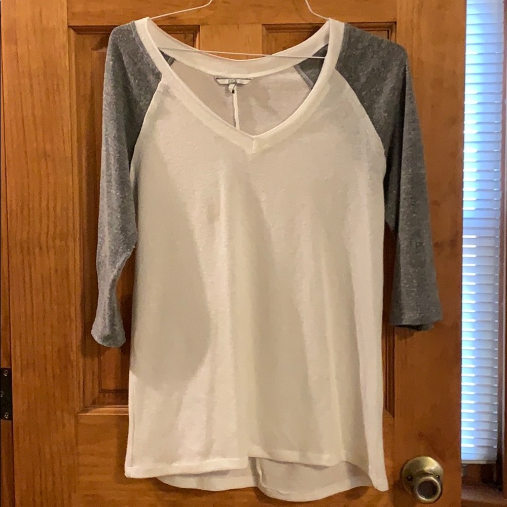 3/4 Sleeve BKE shirt